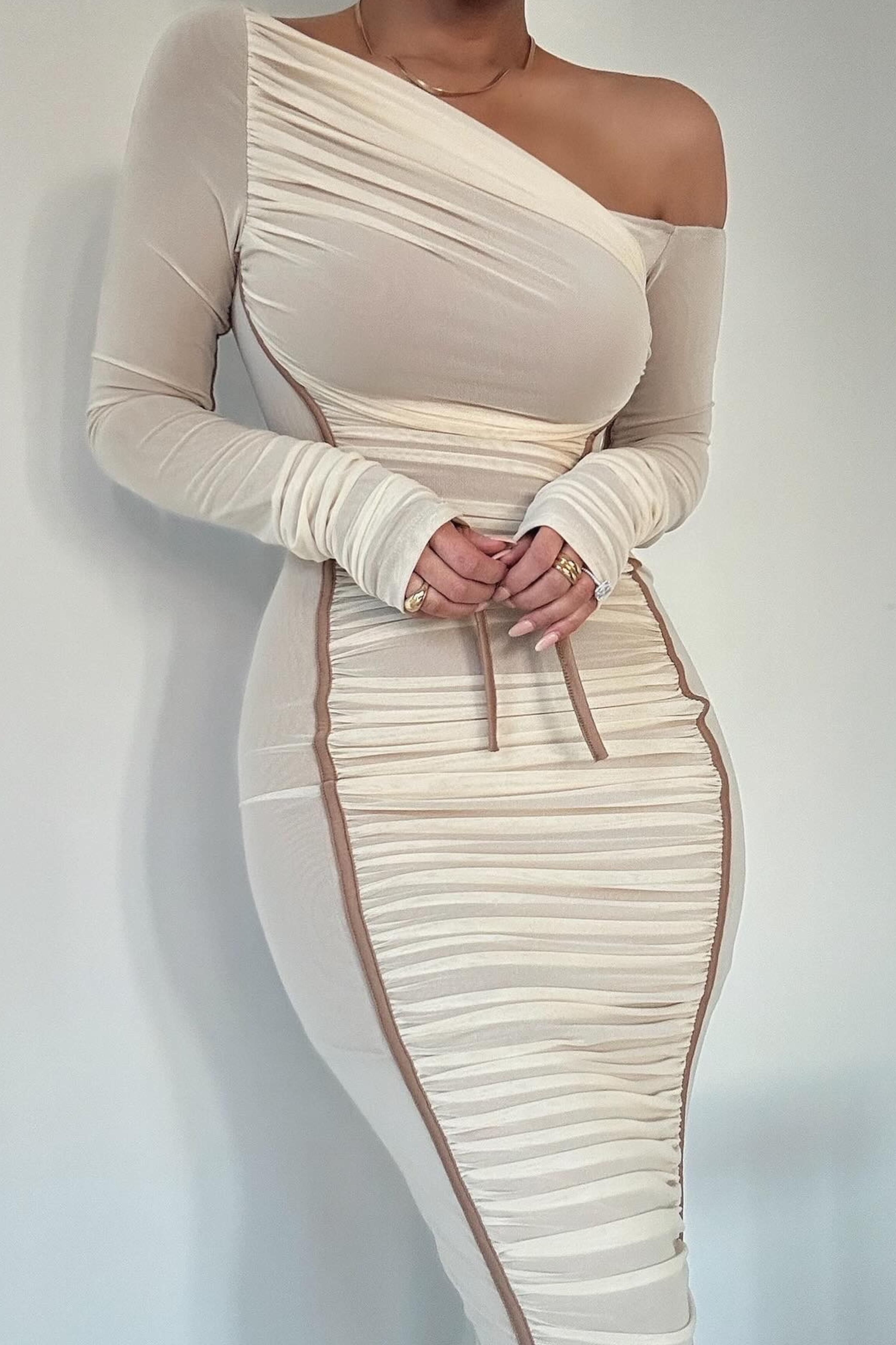 Off-Shoulder  Midi Dress